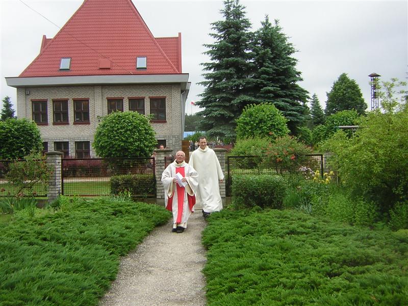 04.jpg